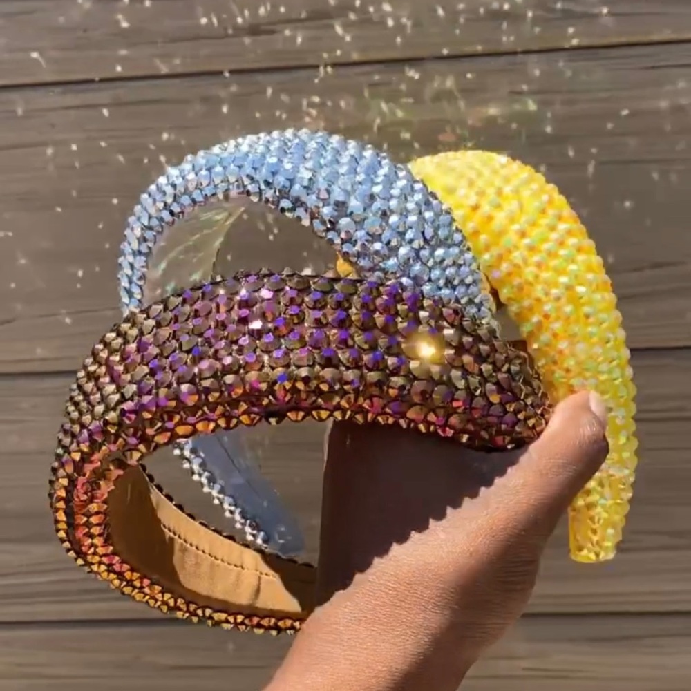 Bedazzled brown puffer headband. Shines so bright in the light.